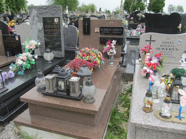 Grób Elżbieta Kordys